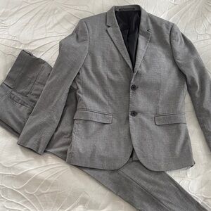 Men's Gray H&M Suit